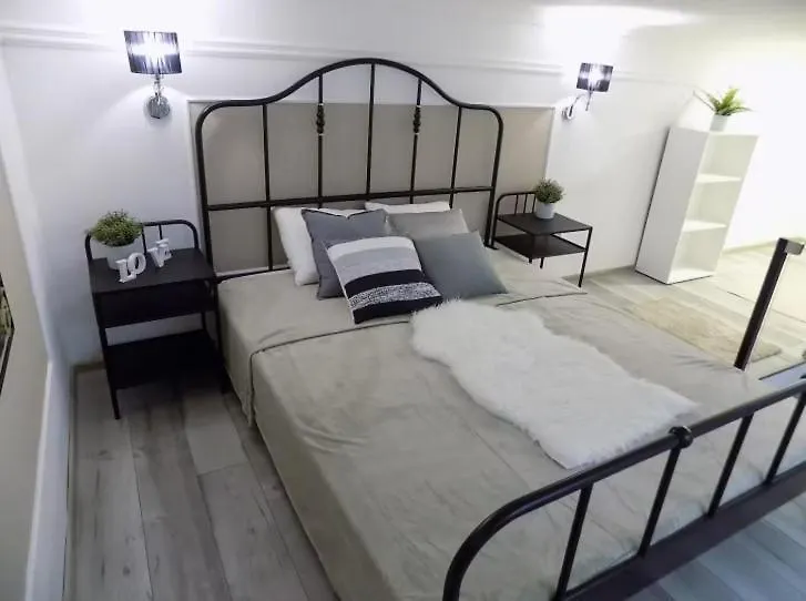 Modern And Cozy Loft location