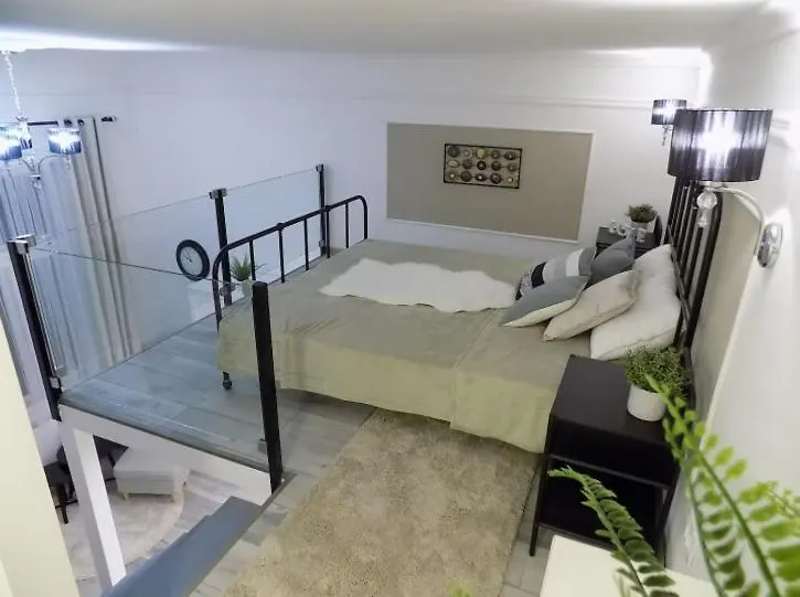 Modern And Cozy Loft Apartment Budapest